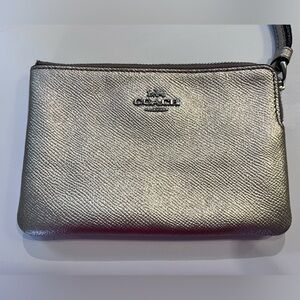 Coach Gold Wristlet Shimmer Glam Small Flat Clutch 6X4 Party Attire